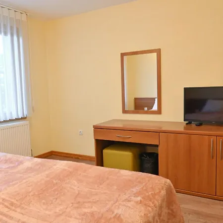 гранит Guest house