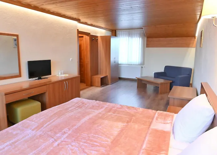 гранит Guest house